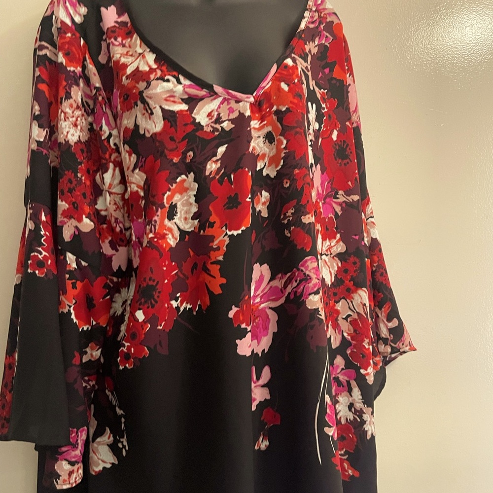 Floral Tunic, Polyester By Chenault - image 1